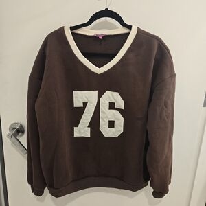 Brown Edikted Crewneck